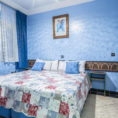 Hotel Tarek Szafszawan Zewnętrze zdjęcie