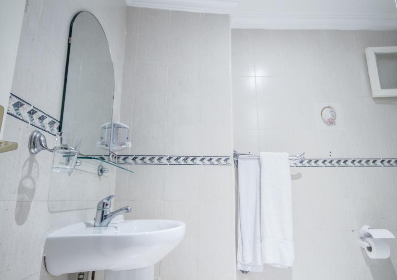 Hotel Tarek Szafszawan Zewnętrze zdjęcie