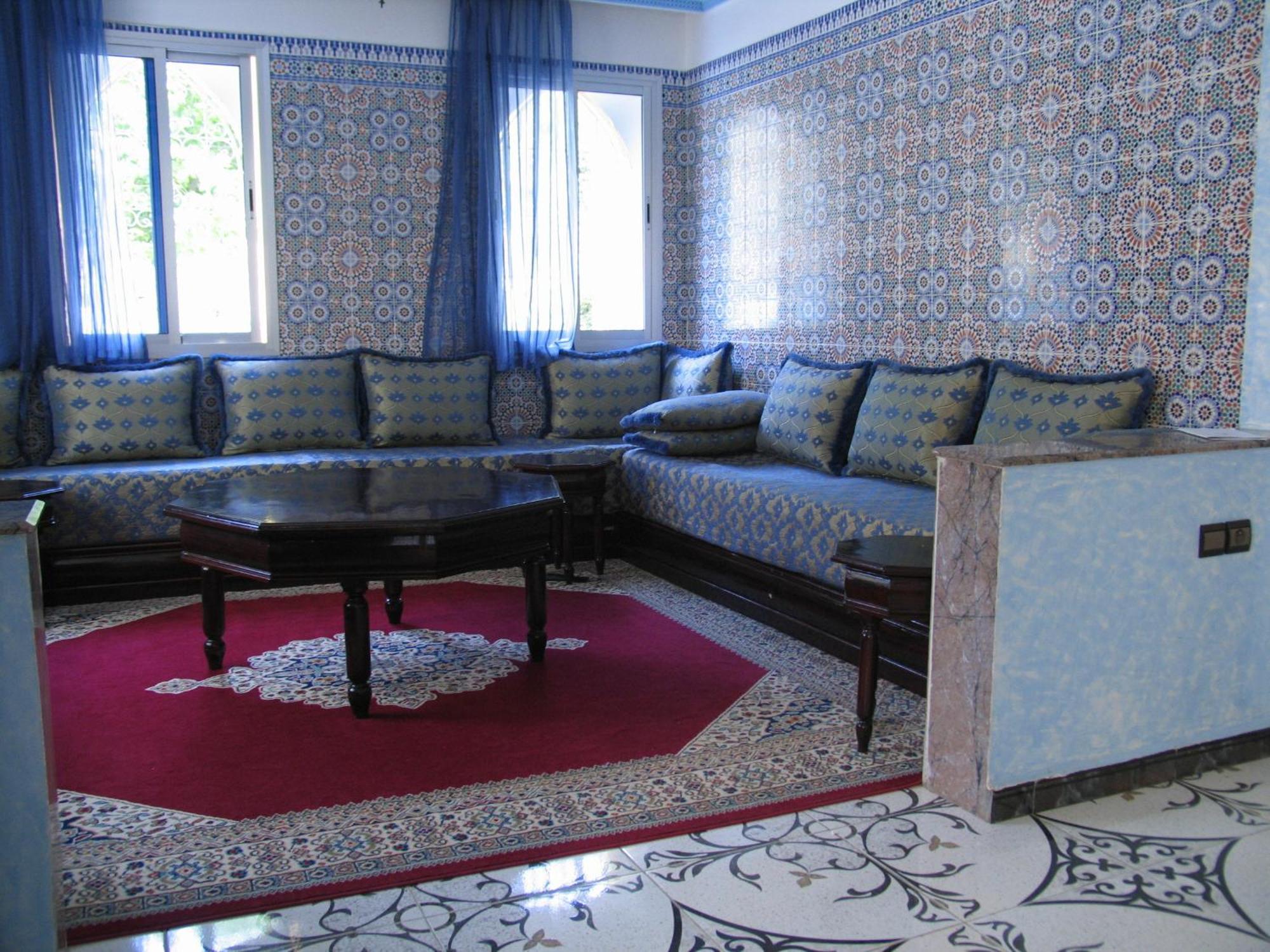 Hotel Tarek Szafszawan Zewnętrze zdjęcie