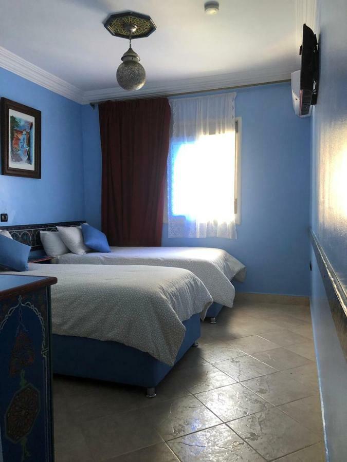 Hotel Tarek Szafszawan Zewnętrze zdjęcie